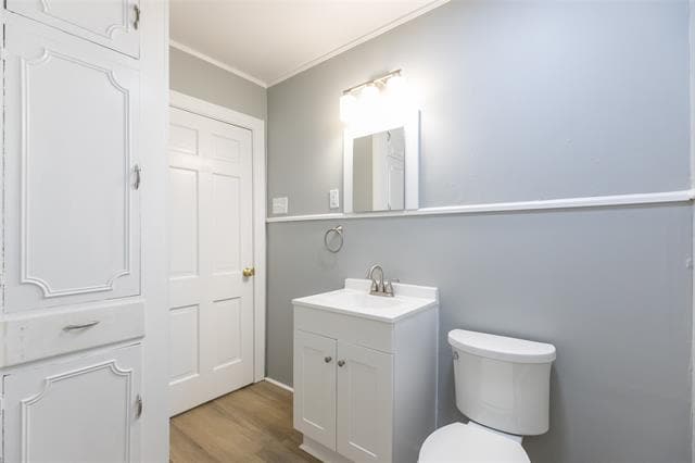 Building Photo - 473 College Dr