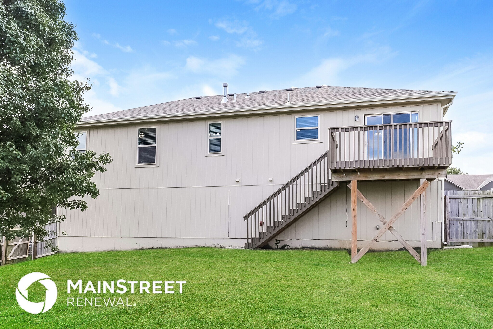 Building Photo - 410 W Heritage Dr