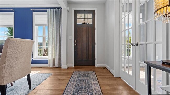 Building Photo - 504 Beneficial Dr