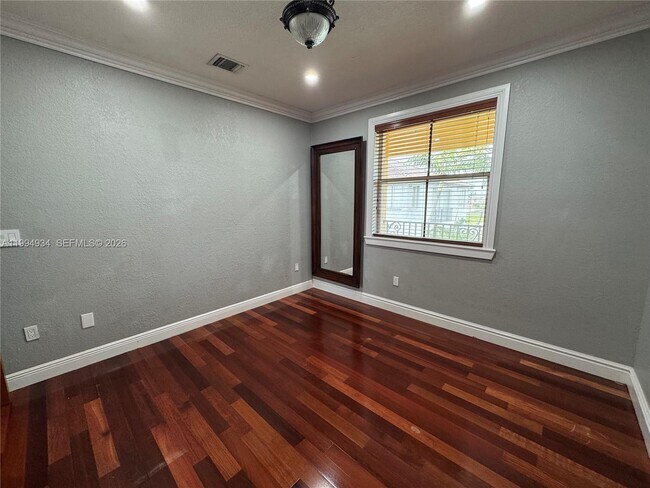 Building Photo - 2155 SW 156th Ct