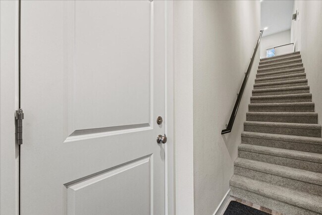 Building Photo - New Construction 2-Bed Townhome Near Boein...