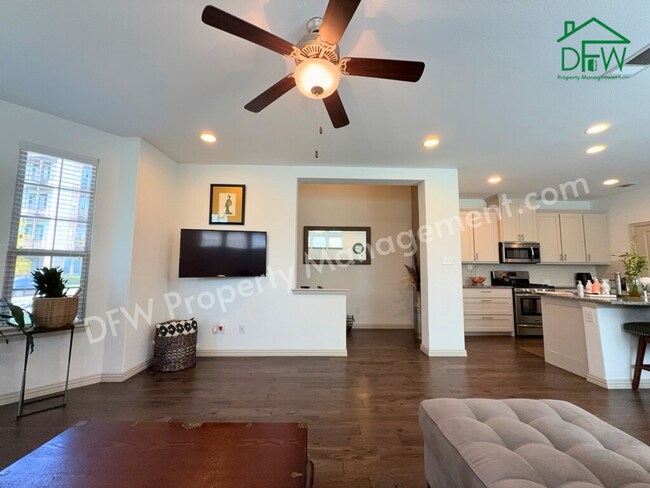 Building Photo - 3 Bed/2.5 Bath Home for Lease in Arlington...