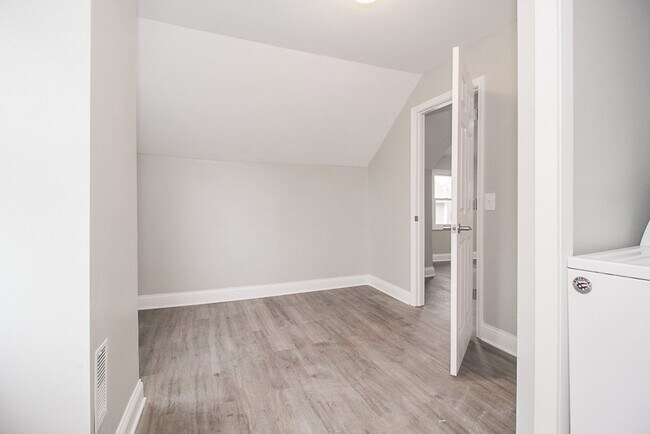 Building Photo - 4301 Bailey Ave