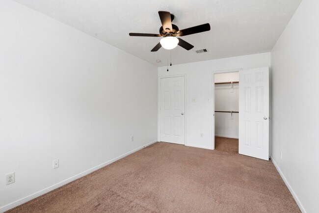 Building Photo - 22102 Bridgestone Crossing Dr