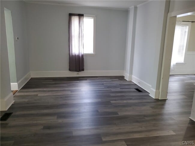 Building Photo - 114 Washington St