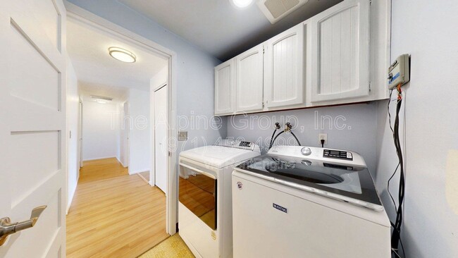 Building Photo - 2314 SE 53rd Ave