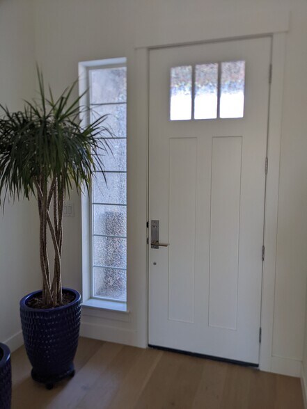 Front door - 3360 S Amara Plz