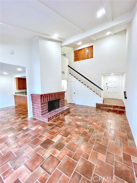 Building Photo - 809 Creekside Dr