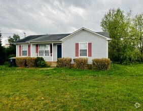 Building Photo - Adorable Oak Grove Home