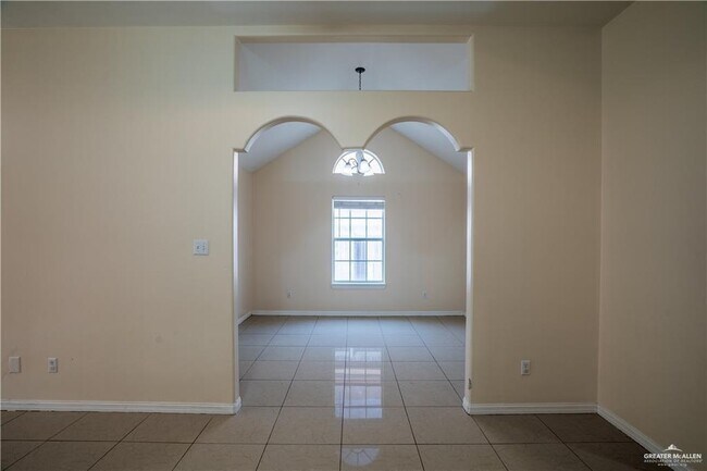 Building Photo - 22 San Gerardo St