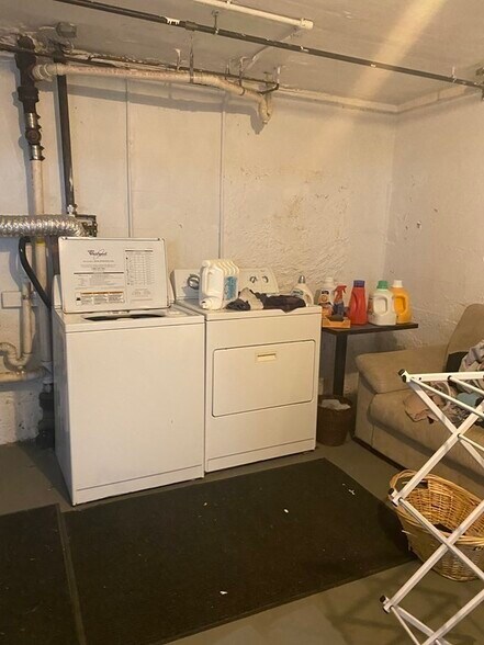 Building Photo - 98 Westbourne Ter