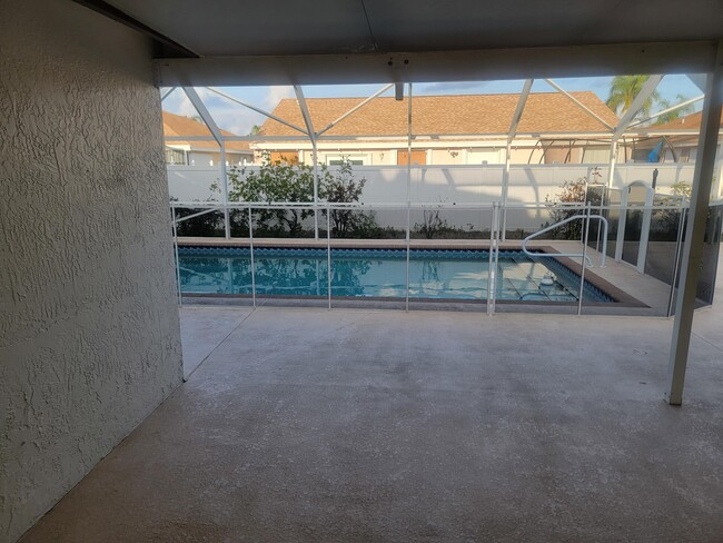 Building Photo - 9082 Cavatina Pl