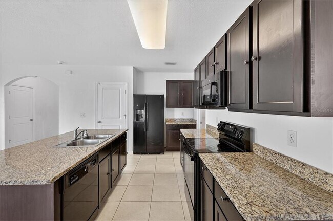 Building Photo - 4842 San Palermo Dr