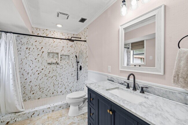 Building Photo - 116 Derby Woods Dr