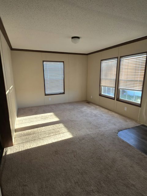 Building Photo - 135 Mayfair Rd