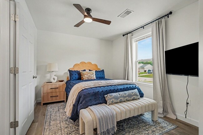 Building Photo - 2072 Thimble Creek Dr
