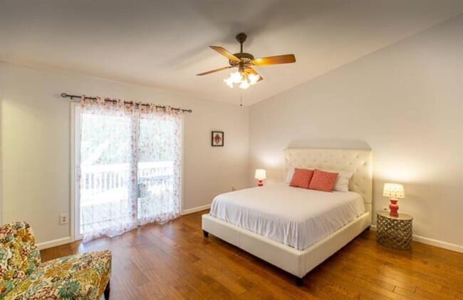 Building Photo - 4608 Cliffstone Cove