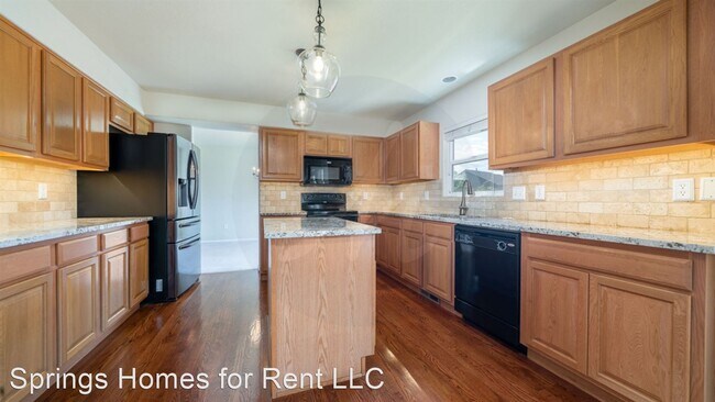 Building Photo - 4 br, 3 bath House - 7125 Josh Byers Way