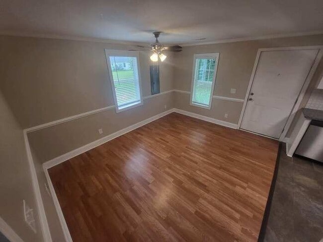 Building Photo - 309 W Martin St