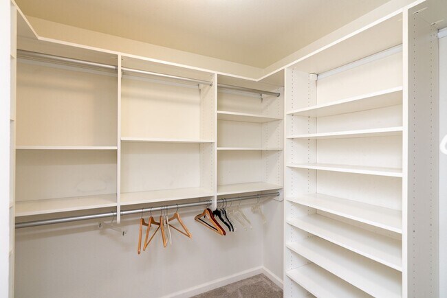 Building Photo - 3 Bedroom Townhome in the Monte Rio Community of Rancho Peñasquitos