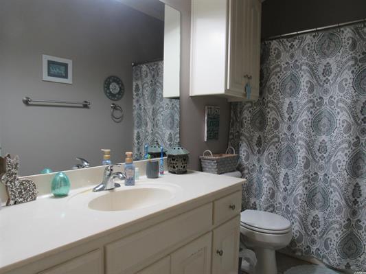 Building Photo - 14 Emily Cove