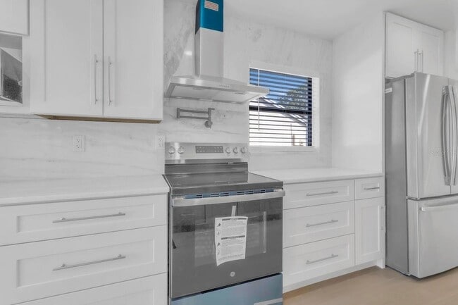 Building Photo - 2622 Liz Ln