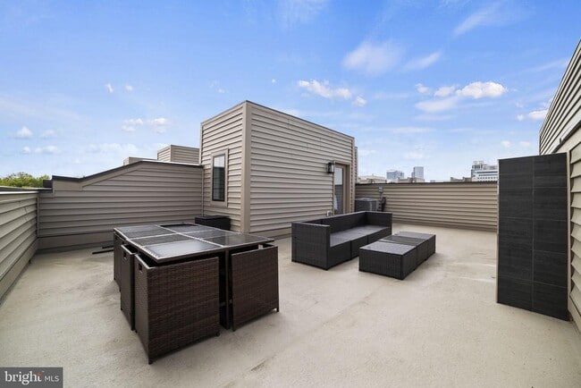 Building Photo - 7546 Sawyer Farm Wy