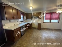 Building Photo - 108 S Seine Dr