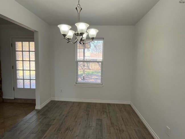 Building Photo - 4529 Gardiner Rd