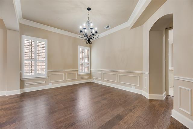 Building Photo - 15127 Springwood Dr