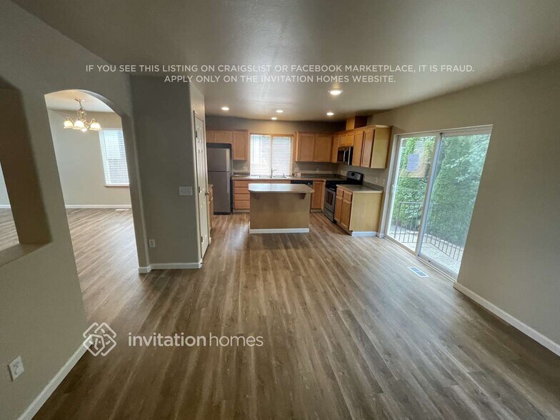 Building Photo - 6620 149th St Ct E