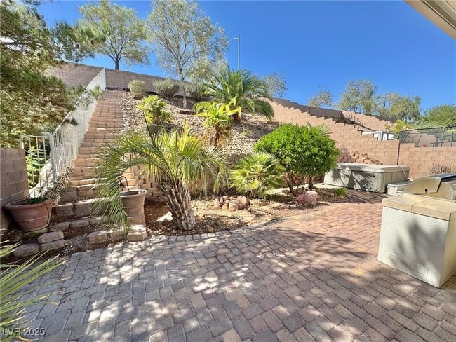 Building Photo - 4421 N Prospect Hill Ct