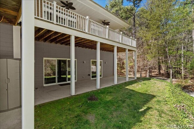 Building Photo - 164 Sandy Cove Dr