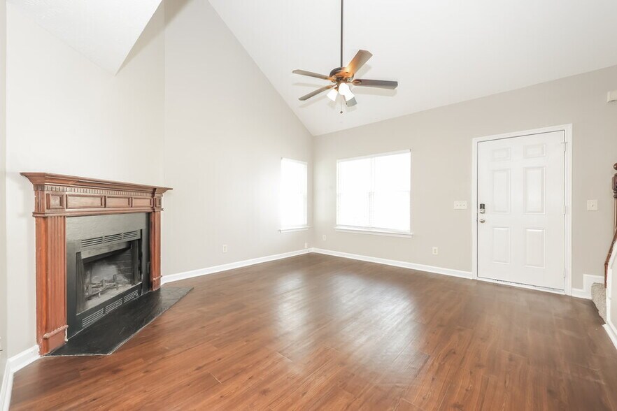 Building Photo - 1505 Chestnut Oak Dr