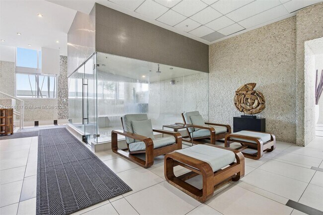 Building Photo - 92 SW 3rd St