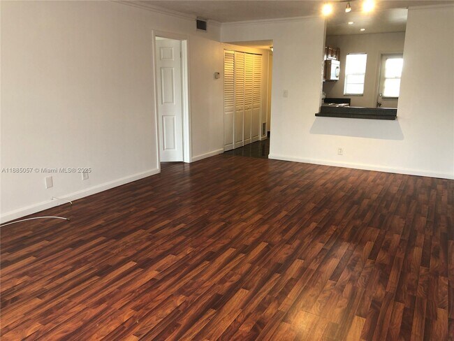 Building Photo - 8121 SW 24th Ct