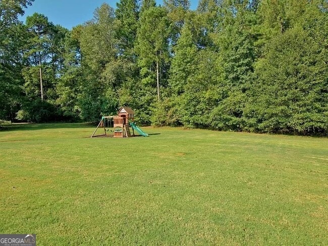 Building Photo - 410 Persimmon Dr