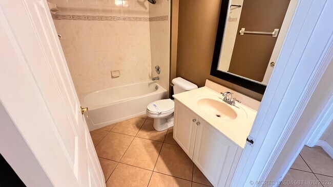 Building Photo - 9546 Worswick Ct
