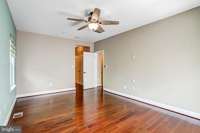 Building Photo - 13526 Waterford Hills Boulevard