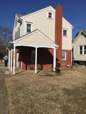 Front porch - 1001 Talley Rd