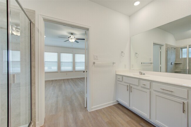 Building Photo - 5607 Rock Head Rnch Trl