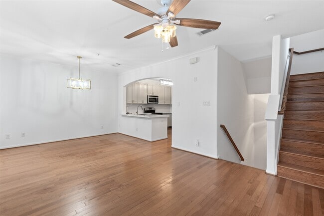 Building Photo - 12707 Boheme Dr