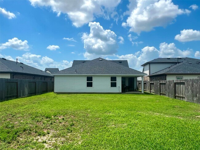Building Photo - 3315 Dagostino Crk Dr