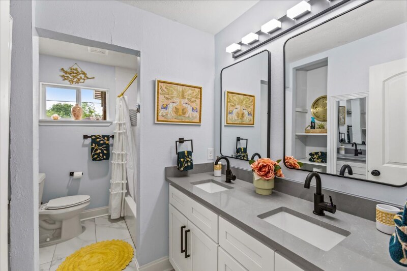 Building Photo - 5751 Firenza Dr
