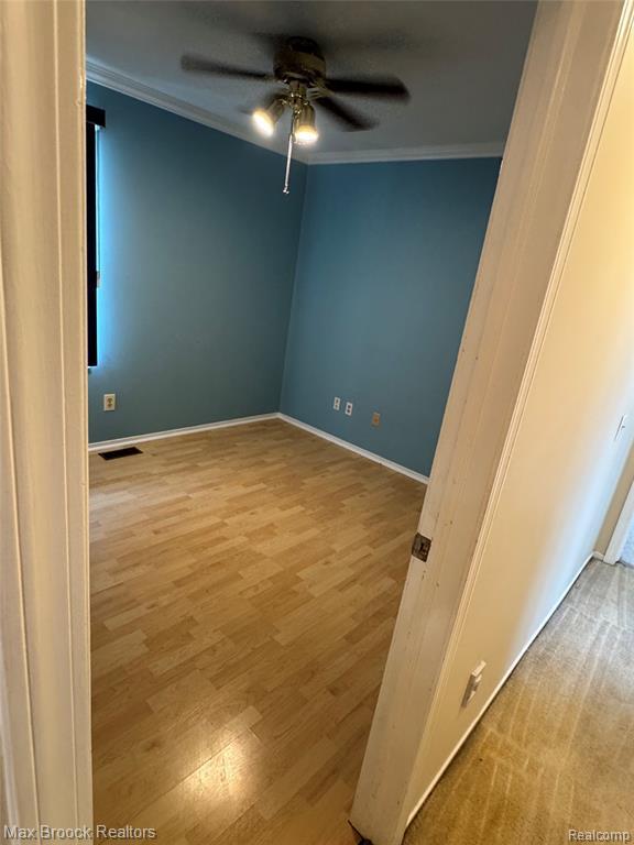 Building Photo - 35865 Ashford Dr