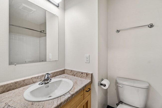 Building Photo - 721-711 11th St