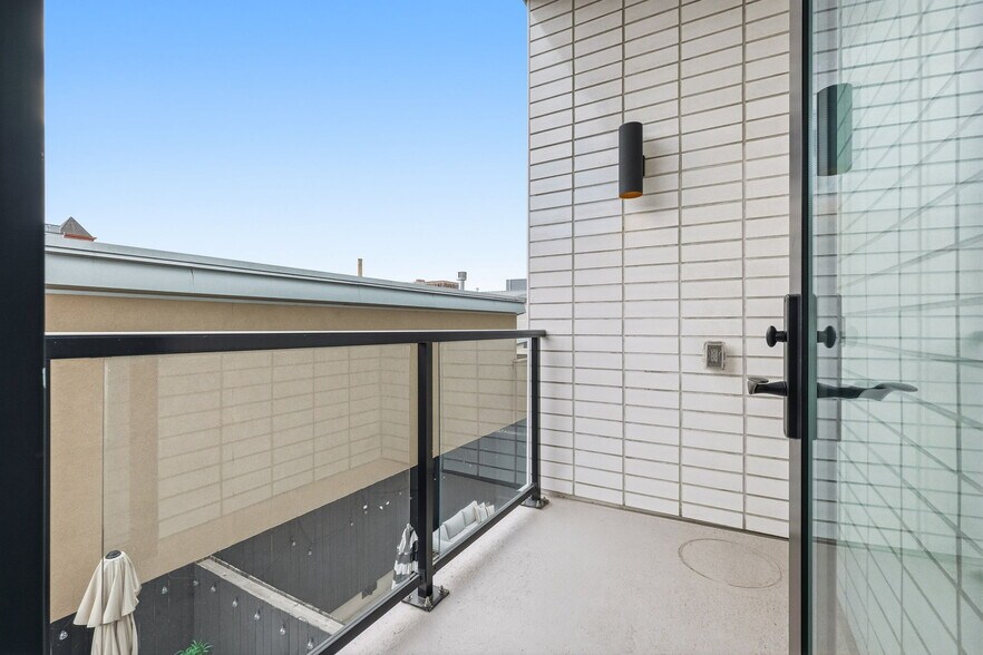 Building Photo - 2554 Smallman St