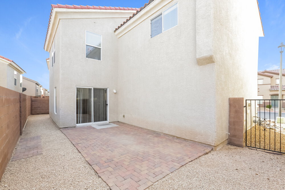 Building Photo - 710 Loughton St