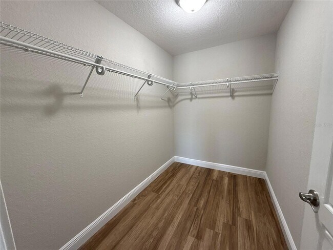 Building Photo - 309 Locust Rd