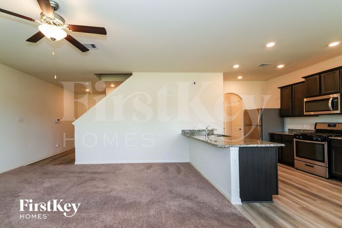 Building Photo - 26740 Frost Dr